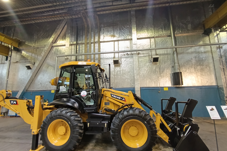 Новая линия и перезапуск производства: в Тосно стартовал выпуск отечественной спецтехники